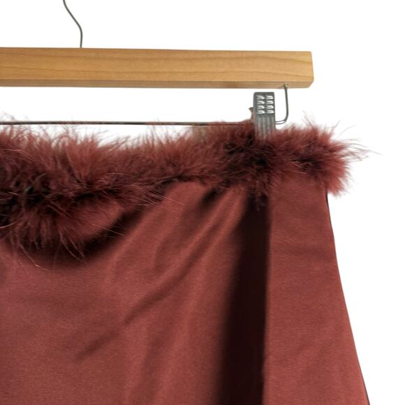 WeWoreWhat Maroon Brown Strapless Ostrich Feather Trim Satin Mini Dress Size 0 - Picture 5 of 10